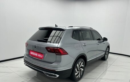 Volkswagen Tiguan II, 2023 год, 2 574 900 рублей, 4 фотография