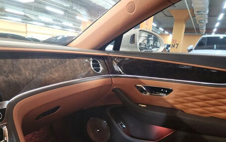 Bentley Flying Spur, 2022 год, 14 400 777 рублей, 12 фотография