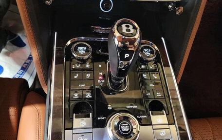 Bentley Flying Spur, 2022 год, 14 400 777 рублей, 9 фотография