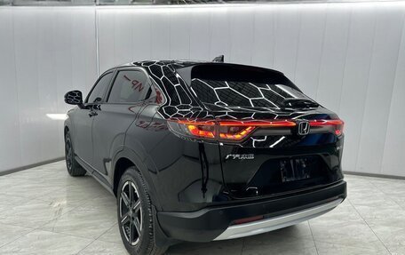 Honda Vezel, 2023 год, 2 067 710 рублей, 6 фотография