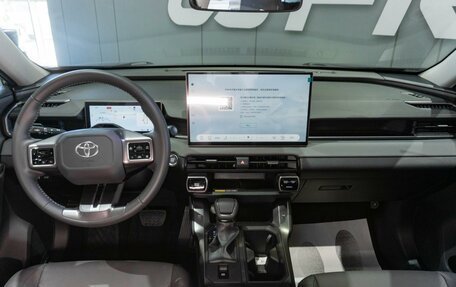 Toyota RAV4, 2026 год, 4 699 000 рублей, 9 фотография