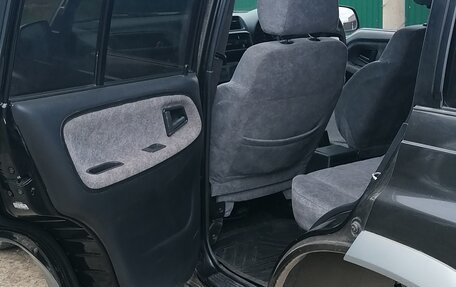 Suzuki Escudo III, 1997 год, 550 000 рублей, 6 фотография