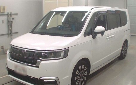 Honda Stepwgn, 2023 год, 2 640 000 рублей, 1 фотография