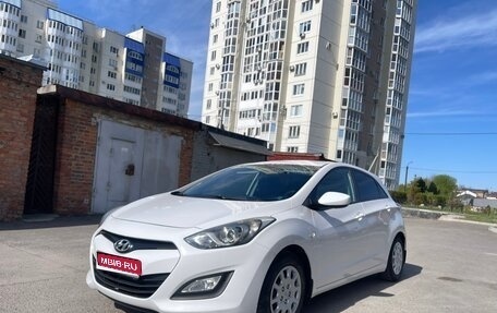 Hyundai i30 II рестайлинг, 2012 год, 899 000 рублей, 1 фотография