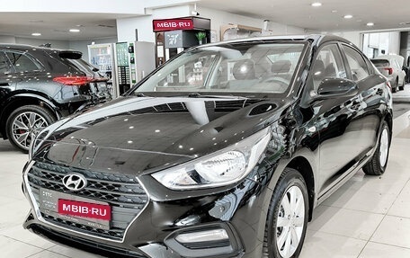 Hyundai Solaris II рестайлинг, 2018 год, 1 250 000 рублей, 1 фотография