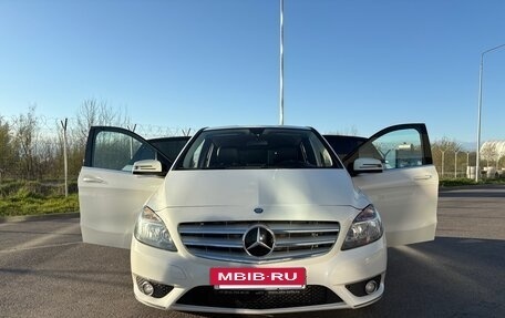 Mercedes-Benz B-Класс, 2013 год, 1 150 000 рублей, 34 фотография