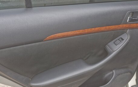Toyota Avensis III рестайлинг, 2007 год, 599 000 рублей, 25 фотография