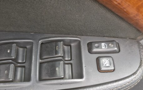 Toyota Avensis III рестайлинг, 2007 год, 599 000 рублей, 26 фотография