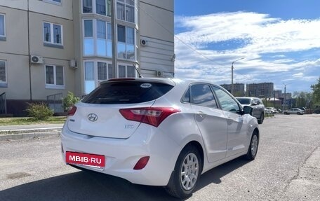 Hyundai i30 II рестайлинг, 2012 год, 899 000 рублей, 4 фотография