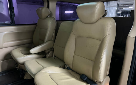 Hyundai Grand Starex Grand Starex I рестайлинг 2, 2011 год, 1 390 000 рублей, 28 фотография