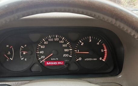 Toyota Land Cruiser Prado 90 рестайлинг, 2001 год, 1 570 000 рублей, 6 фотография