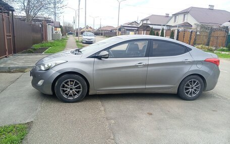 Hyundai Avante, 2011 год, 840 000 рублей, 4 фотография