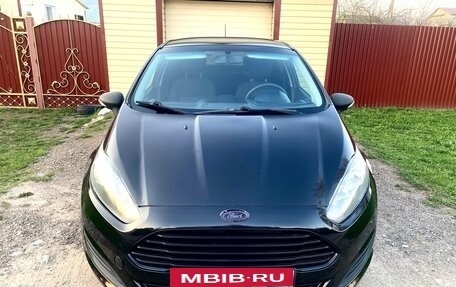Ford Fiesta, 2016 год, 680 000 рублей, 4 фотография