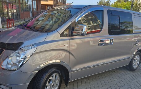 Hyundai Grand Starex Grand Starex I рестайлинг 2, 2014 год, 1 850 000 рублей, 36 фотография