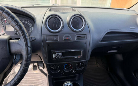 Ford Fiesta, 2007 год, 315 000 рублей, 7 фотография