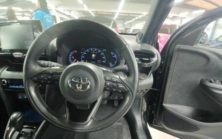 Toyota Yaris Cross, 2022 год, 1 504 000 рублей, 9 фотография