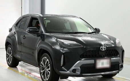 Toyota Yaris Cross, 2022 год, 1 504 000 рублей, 2 фотография