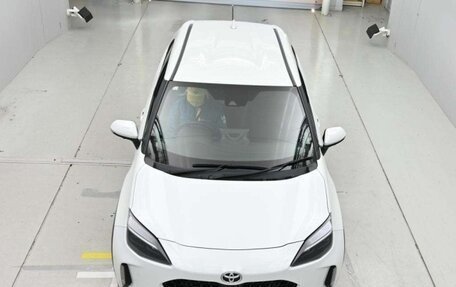 Toyota Yaris Cross, 2023 год, 1 634 000 рублей, 6 фотография