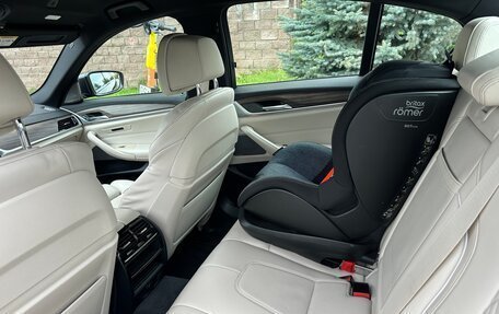 BMW 5 серия, 2018 год, 3 900 000 рублей, 9 фотография
