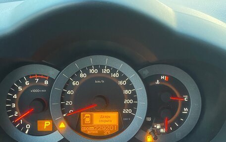 Toyota RAV4, 2010 год, 1 560 000 рублей, 11 фотография