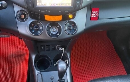 Toyota RAV4, 2010 год, 1 560 000 рублей, 13 фотография