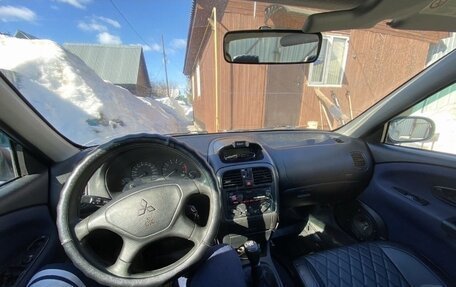 Mitsubishi Carisma I, 2002 год, 180 000 рублей, 7 фотография