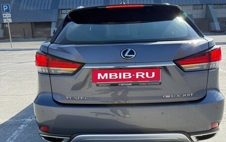 Lexus RX IV рестайлинг, 2020 год, 5 350 000 рублей, 3 фотография