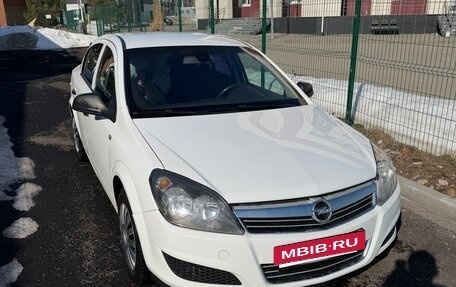 Opel Astra H, 2013 год, 430 000 рублей, 2 фотография
