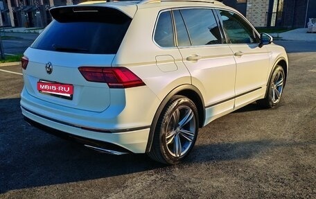 Volkswagen Tiguan II, 2018 год, 3 300 000 рублей, 6 фотография