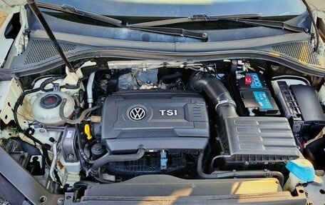 Volkswagen Tiguan II, 2018 год, 3 300 000 рублей, 15 фотография