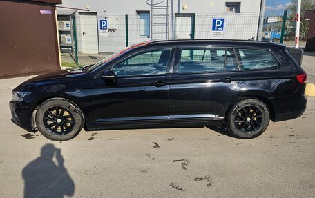 Volkswagen Passat B8 рестайлинг, 2019 год, 2 000 000 рублей, 8 фотография