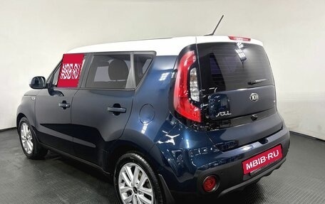 KIA Soul II рестайлинг, 2017 год, 1 450 000 рублей, 7 фотография