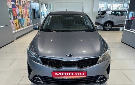 KIA Rio IV, 2020 год, 1 649 000 рублей, 2 фотография