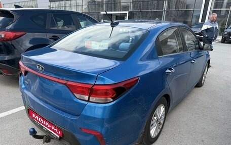 KIA Rio IV, 2017 год, 950 000 рублей, 4 фотография