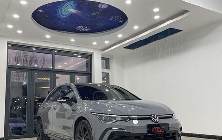 Volkswagen Golf VIII, 2022 год, 1 835 999 рублей, 2 фотография