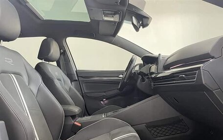 Volkswagen Golf VIII, 2022 год, 1 835 999 рублей, 9 фотография