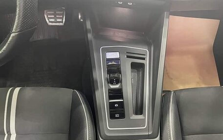 Volkswagen Golf VIII, 2022 год, 1 835 999 рублей, 12 фотография
