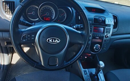 KIA Cerato III, 2009 год, 16 фотография