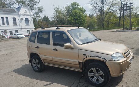 Chevrolet Niva I рестайлинг, 2004 год, 330 000 рублей, 3 фотография
