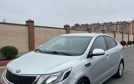 KIA Rio III рестайлинг, 2014 год, 970 000 рублей, 3 фотография