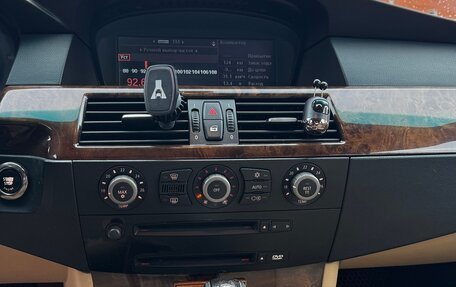 BMW 5 серия, 2007 год, 1 069 000 рублей, 10 фотография