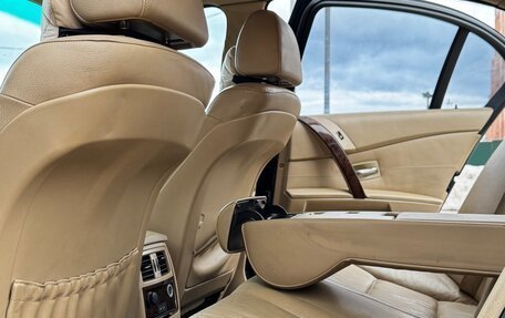 BMW 5 серия, 2007 год, 1 069 000 рублей, 24 фотография