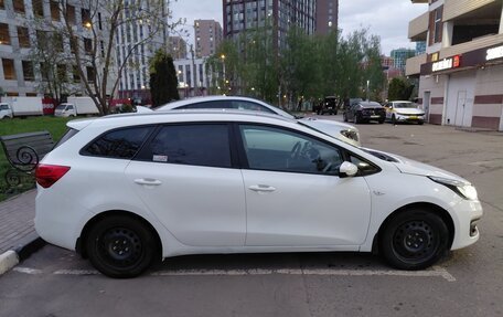 KIA cee'd III, 2018 год, 800 000 рублей, 3 фотография