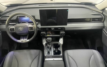 Toyota RAV4, 2026 год, 4 249 000 рублей, 9 фотография