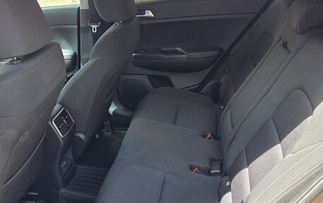 KIA Sportage IV рестайлинг, 2018 год, 2 300 000 рублей, 2 фотография