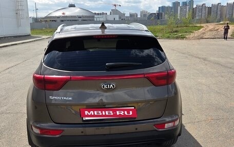 KIA Sportage IV рестайлинг, 2018 год, 2 300 000 рублей, 9 фотография