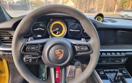 Porsche 911, 2021 год, 16 000 000 рублей, 9 фотография