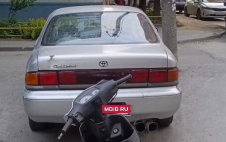 Toyota Sprinter VIII (E110), 1993 год, 110 000 рублей, 3 фотография