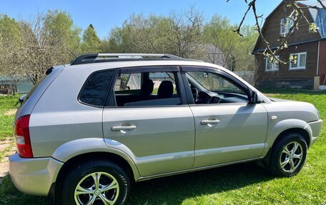 Hyundai Tucson III, 2006 год, 750 000 рублей, 18 фотография