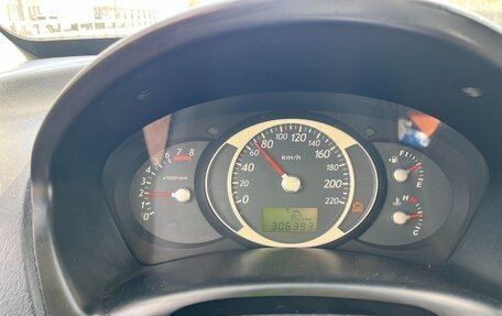 Hyundai Tucson III, 2006 год, 750 000 рублей, 23 фотография